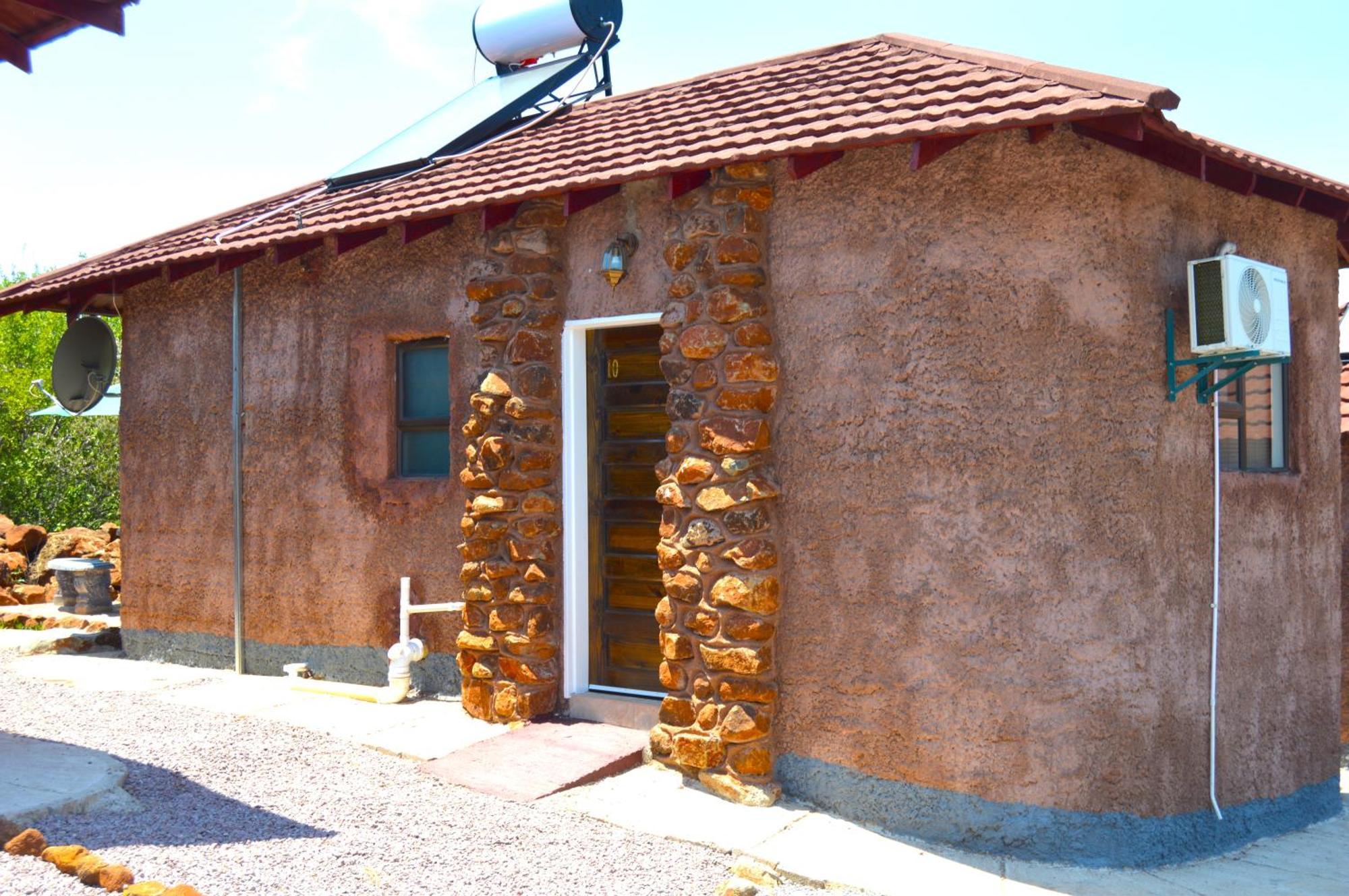 Crocodile Pools Resort Gaborone Dış mekan fotoğraf